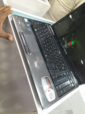 New Laptop Toshiba Satellite L300D 4GB Intel Pentium HDD 320GB