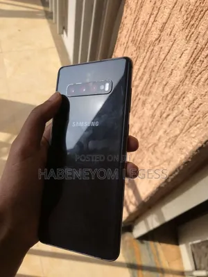 New Samsung Galaxy S10 Plus 128 GB Black
