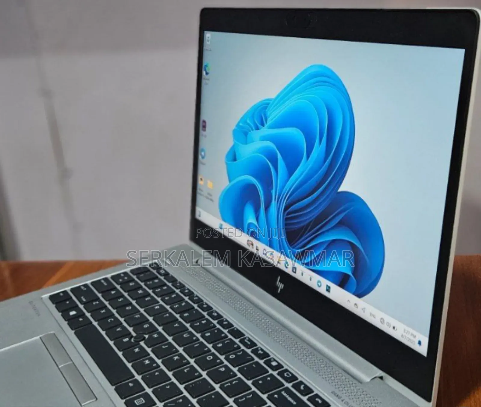 New Laptop HP EliteBook 745 8GB AMD Ryzen 5 SSD 256GB