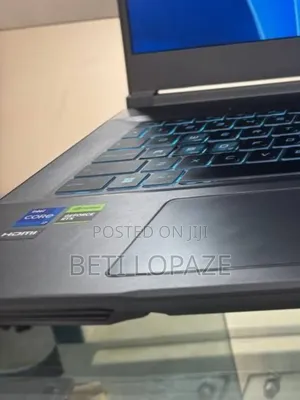 New Laptop MSI MSI Sword 15 16GB Intel Core I7 SSD 512GB