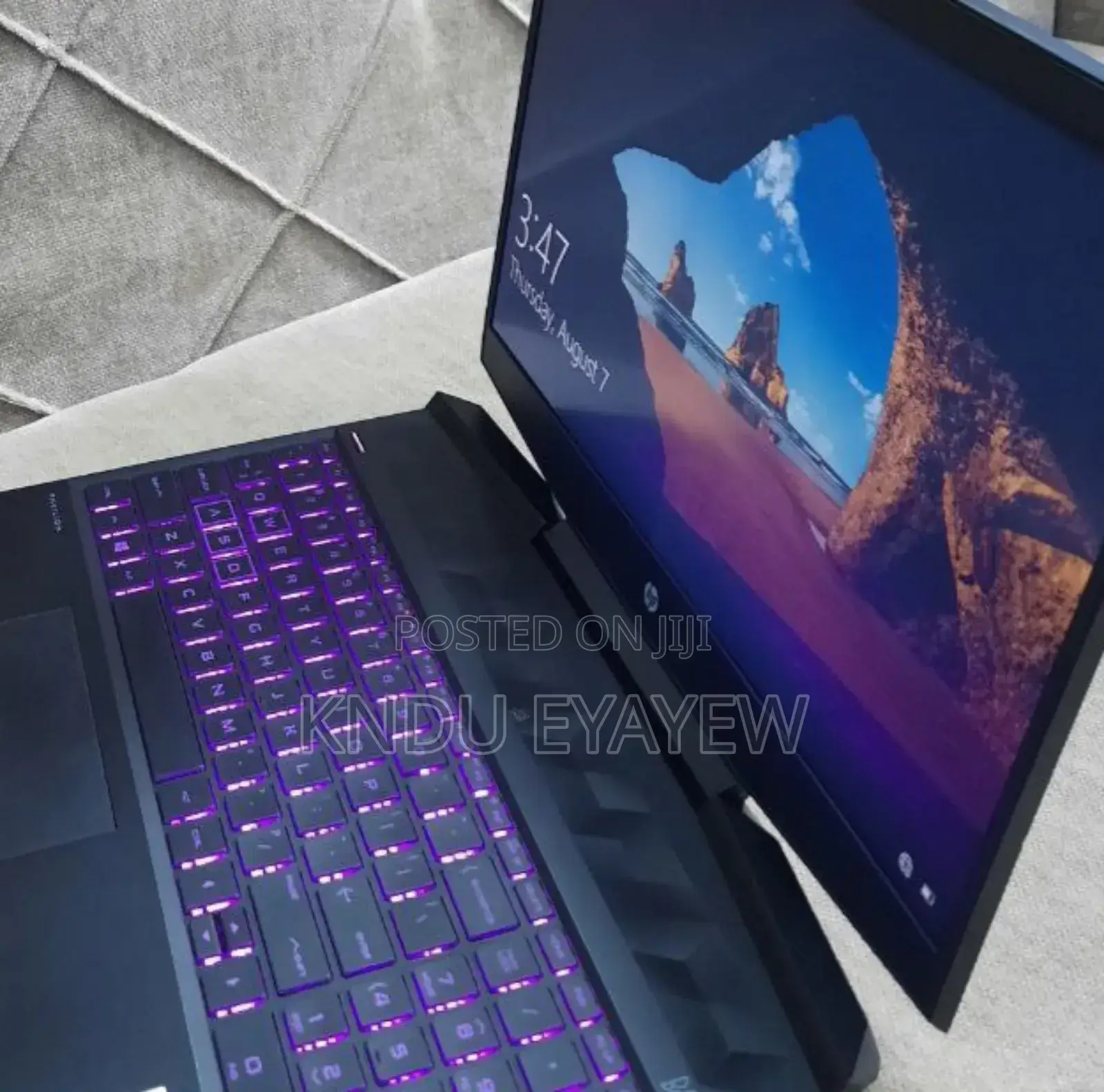 New Laptop HP Pavilion 15 8GB Intel Core I5 SSD 256GB