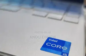 Photo - New Laptop HP Envy X2 16GB Intel Core I5 SSD 512GB