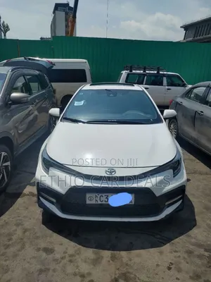 Toyota Corolla 2022 White