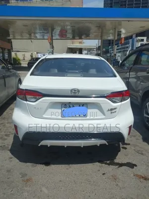 Toyota Corolla 2022 White