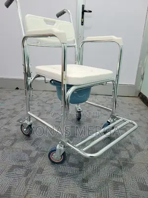 Photo - Commode Chair  Material:Aluminum Material  Seat Width:47cm