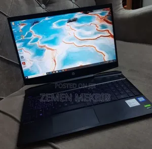 New Laptop HP 8GB AMD Ryzen 5 SSD 256GB