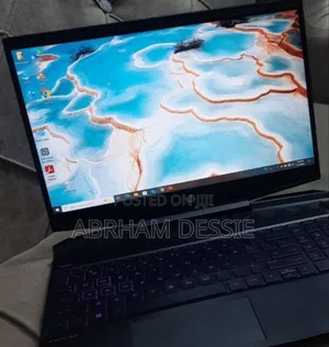 New Laptop HP 8GB AMD Ryzen 5 SSD 256GB