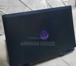 New Laptop HP 8GB AMD Ryzen 5 SSD 256GB