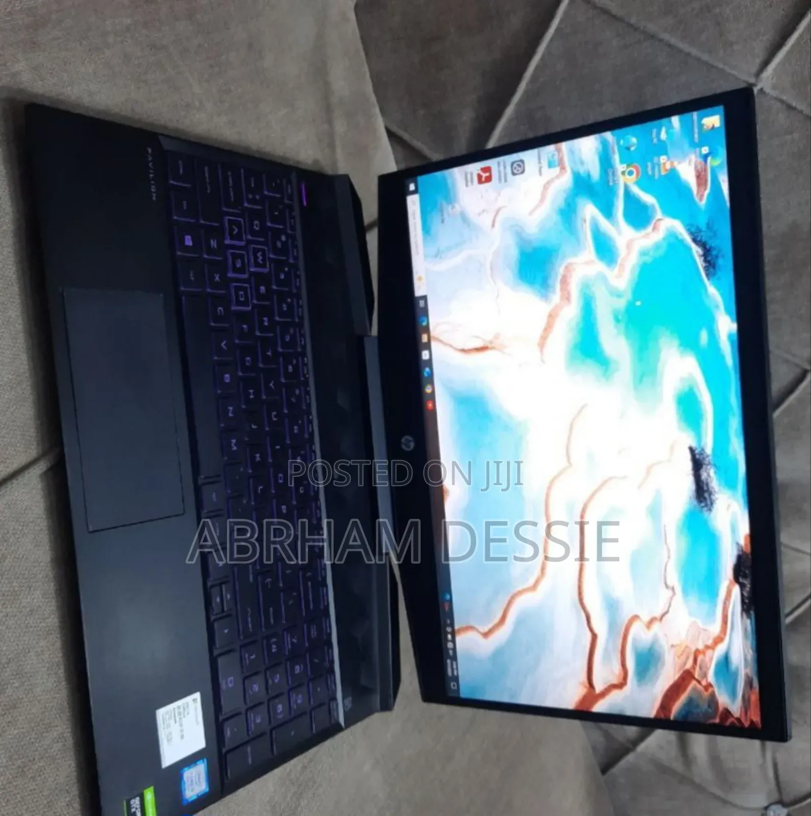 New Laptop HP 8GB AMD Ryzen 5 SSD 256GB