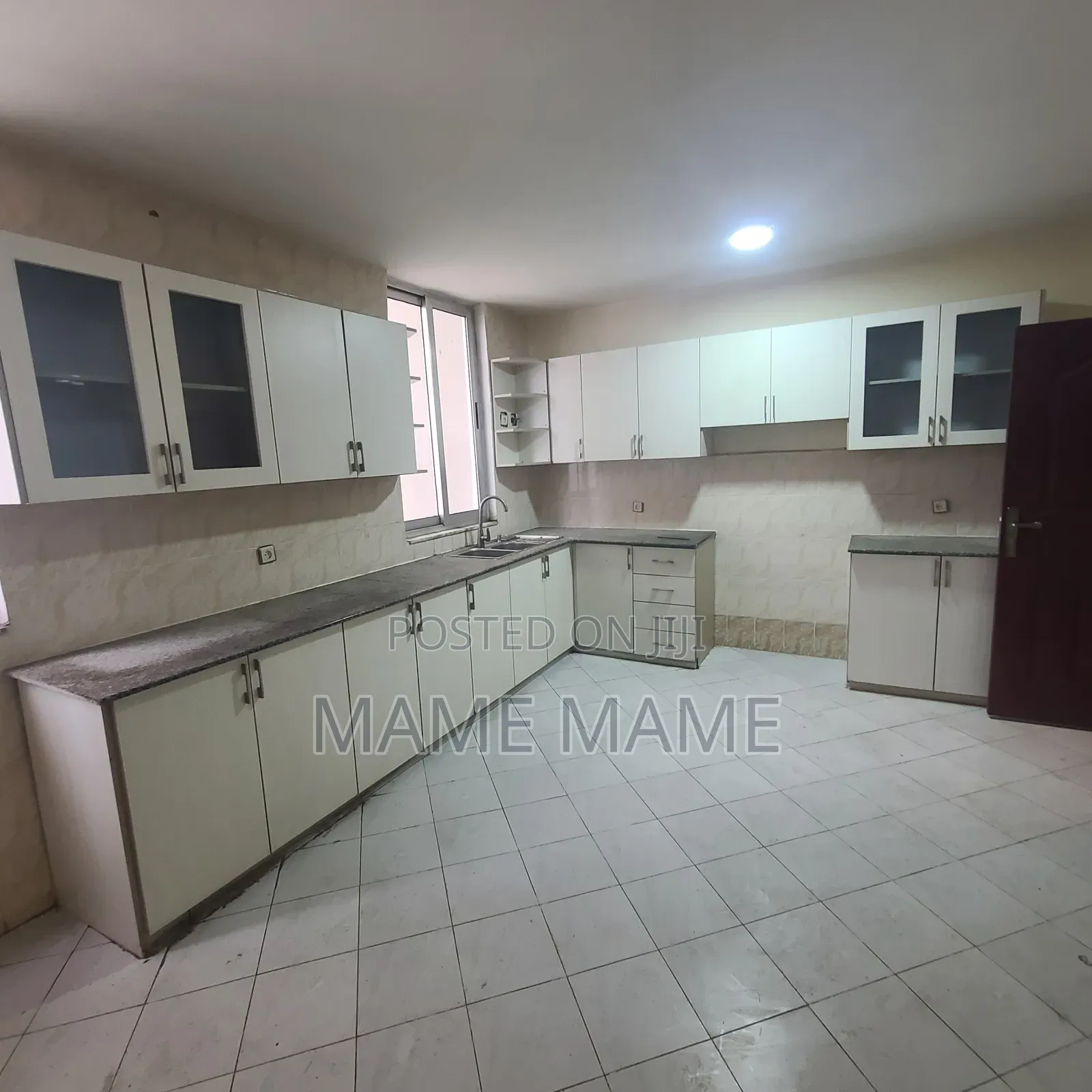 2bdrm Apartment in Addis Abeba, Kirkos for rent