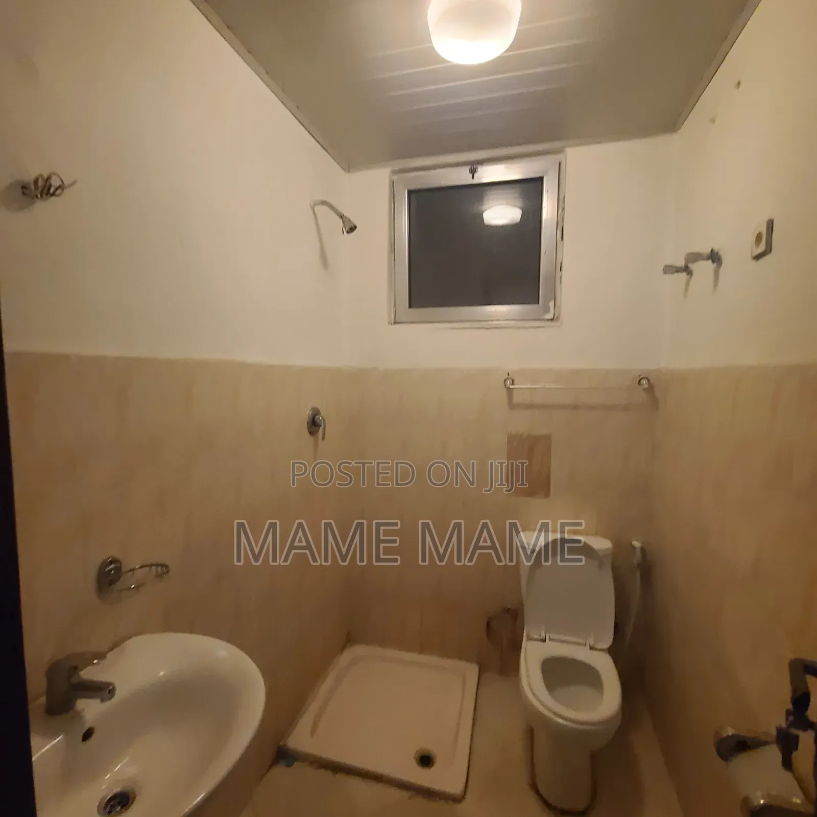 2bdrm Apartment in Addis Abeba, Kirkos for rent