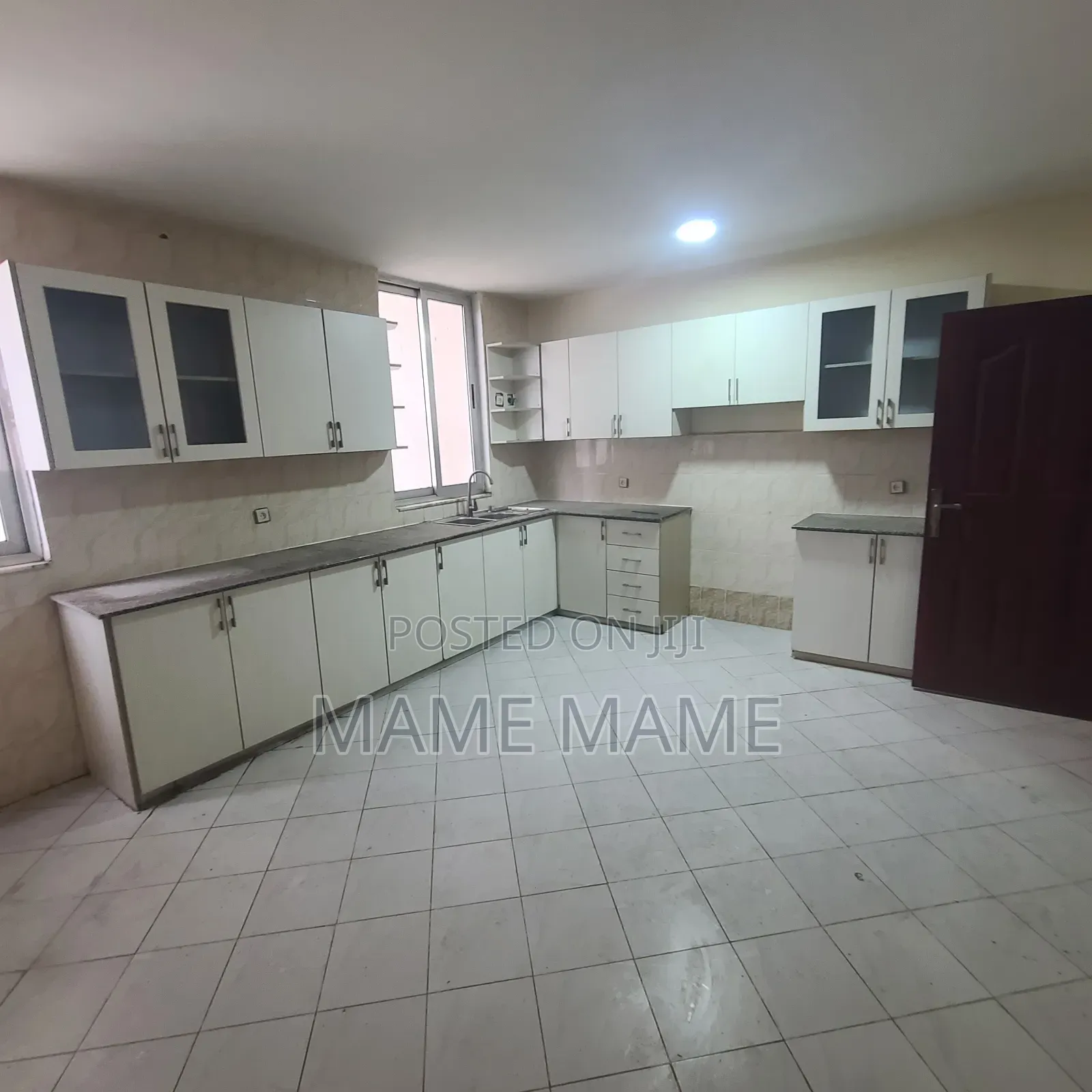 2bdrm Apartment in Addis Abeba, Kirkos for rent