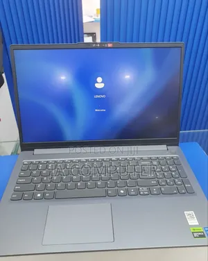 New Laptop Lenovo LOQ 15ARP9 12GB Intel Core I5 SSD 512GB