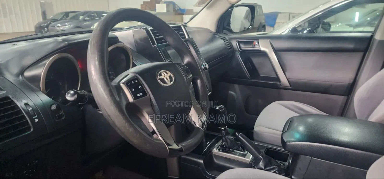 Toyota Land Cruiser 2011 Black