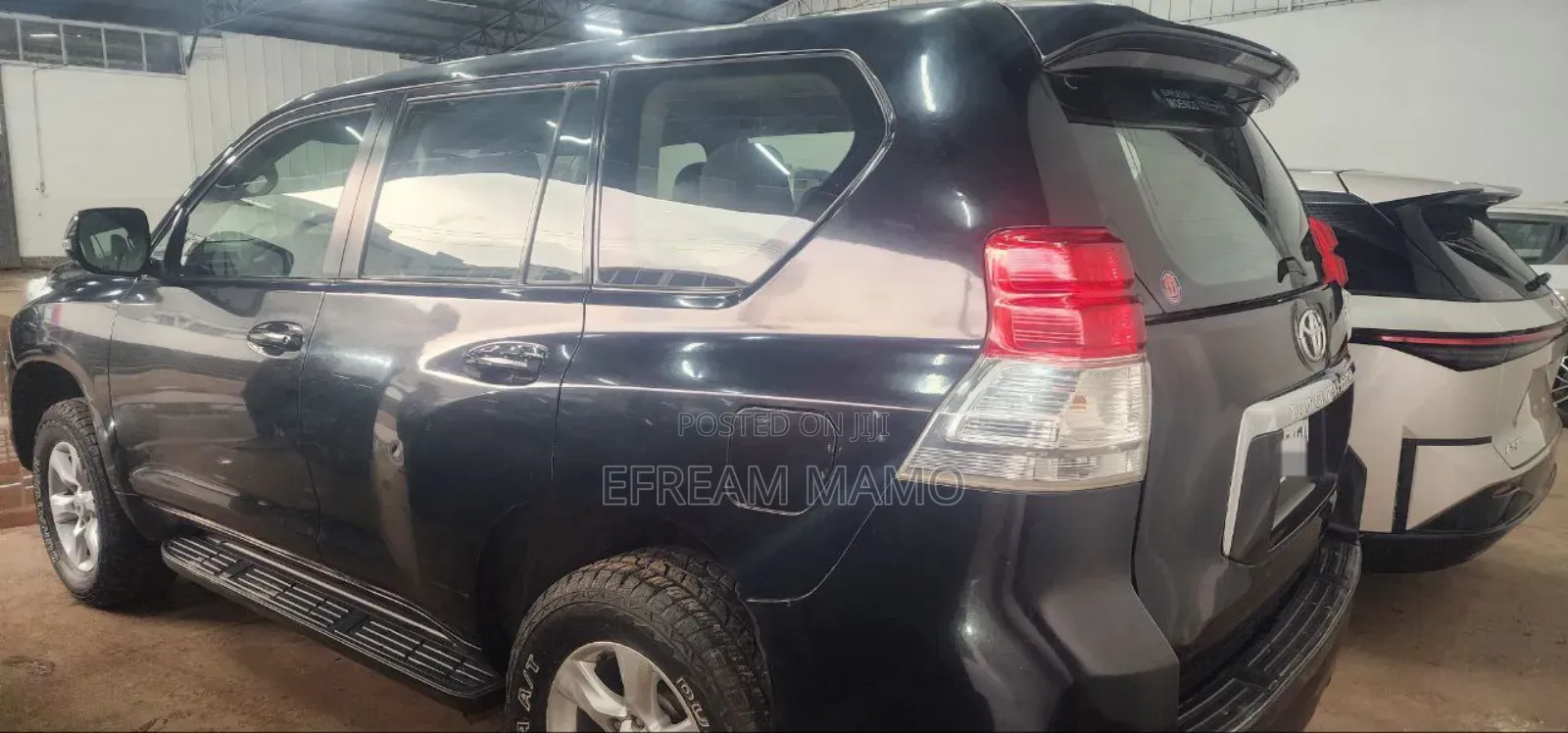 Toyota Land Cruiser 2011 Black