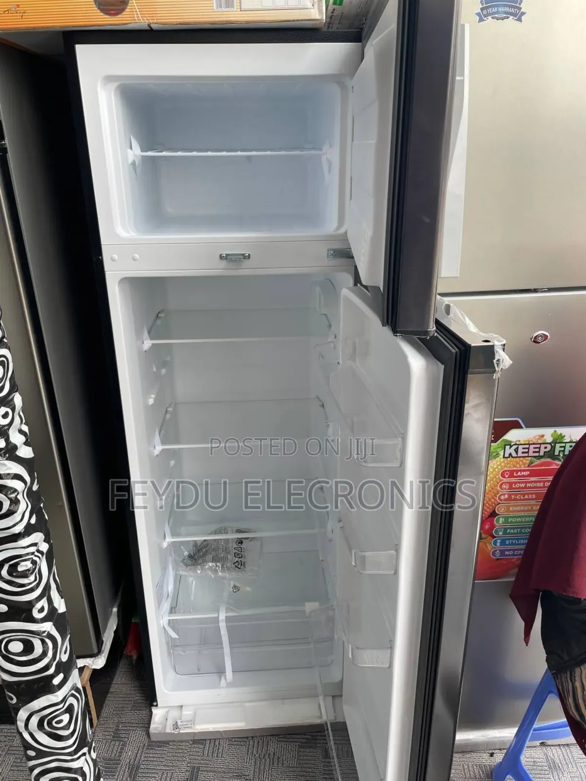 Midea 333_ Refrigrator (ፍሪጅ)