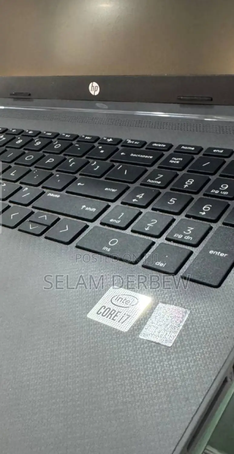New Laptop HP Stream Notebook 8GB Intel Core I7 HDD 1T