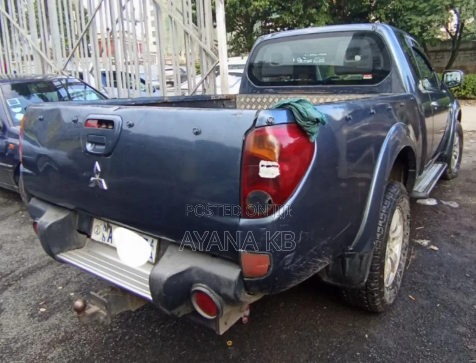 Mitsubishi L200 2007 Blue