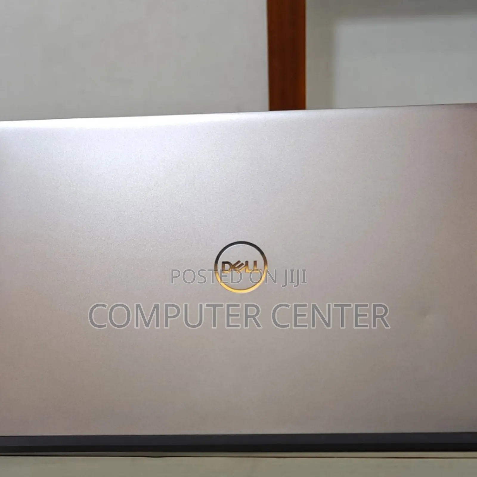 New Laptop Dell Vostro 1015 16GB Intel Core I5 SSD 512GB