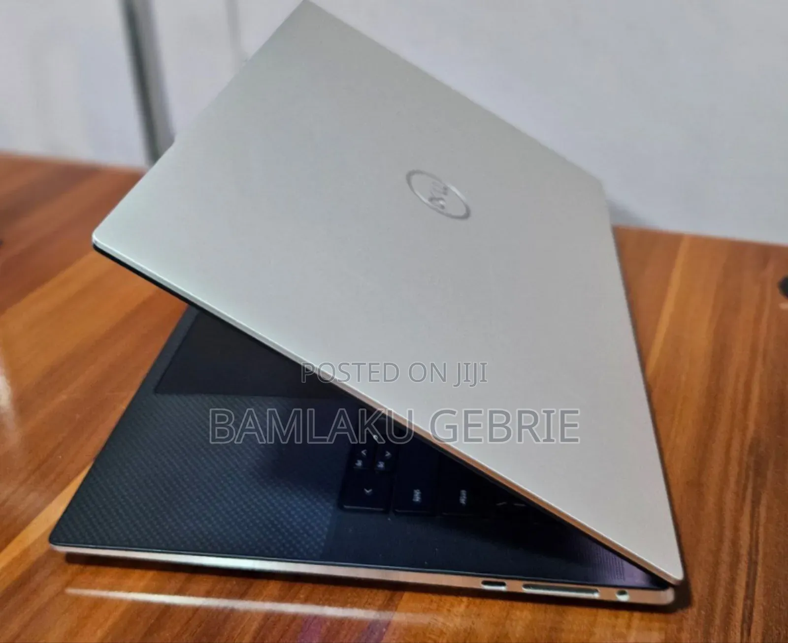 New Laptop Dell XPS 15 16GB Intel Core I7 SSD 512GB