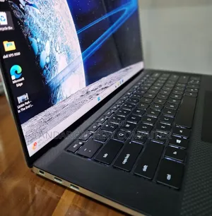 New Laptop Dell XPS 15 32GB Intel Core I7 SSD 512GB