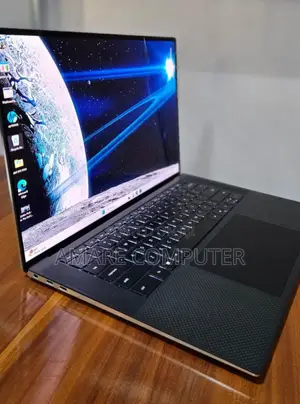 New Laptop Dell XPS 15 32GB Intel Core I7 SSD 512GB