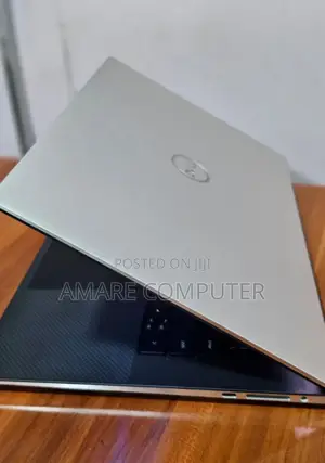 New Laptop Dell XPS 15 32GB Intel Core I7 SSD 512GB