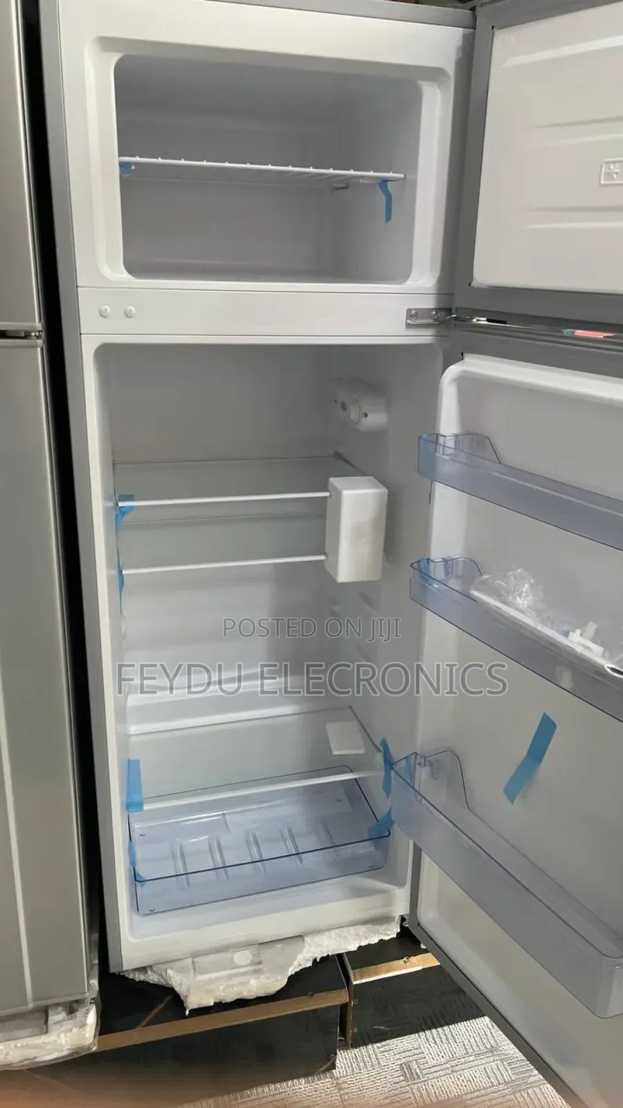 Ignis 276 Model Referigertor
(ፍሪጅ )