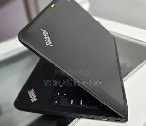 Laptop Lenovo Yoga 11e 4GB Intel Celeron HDD 500GB