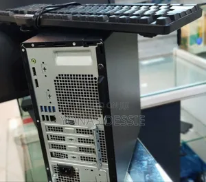 Desktop Computer Dell Optiplex 3090 8GB Intel Core i3 HDD 1T