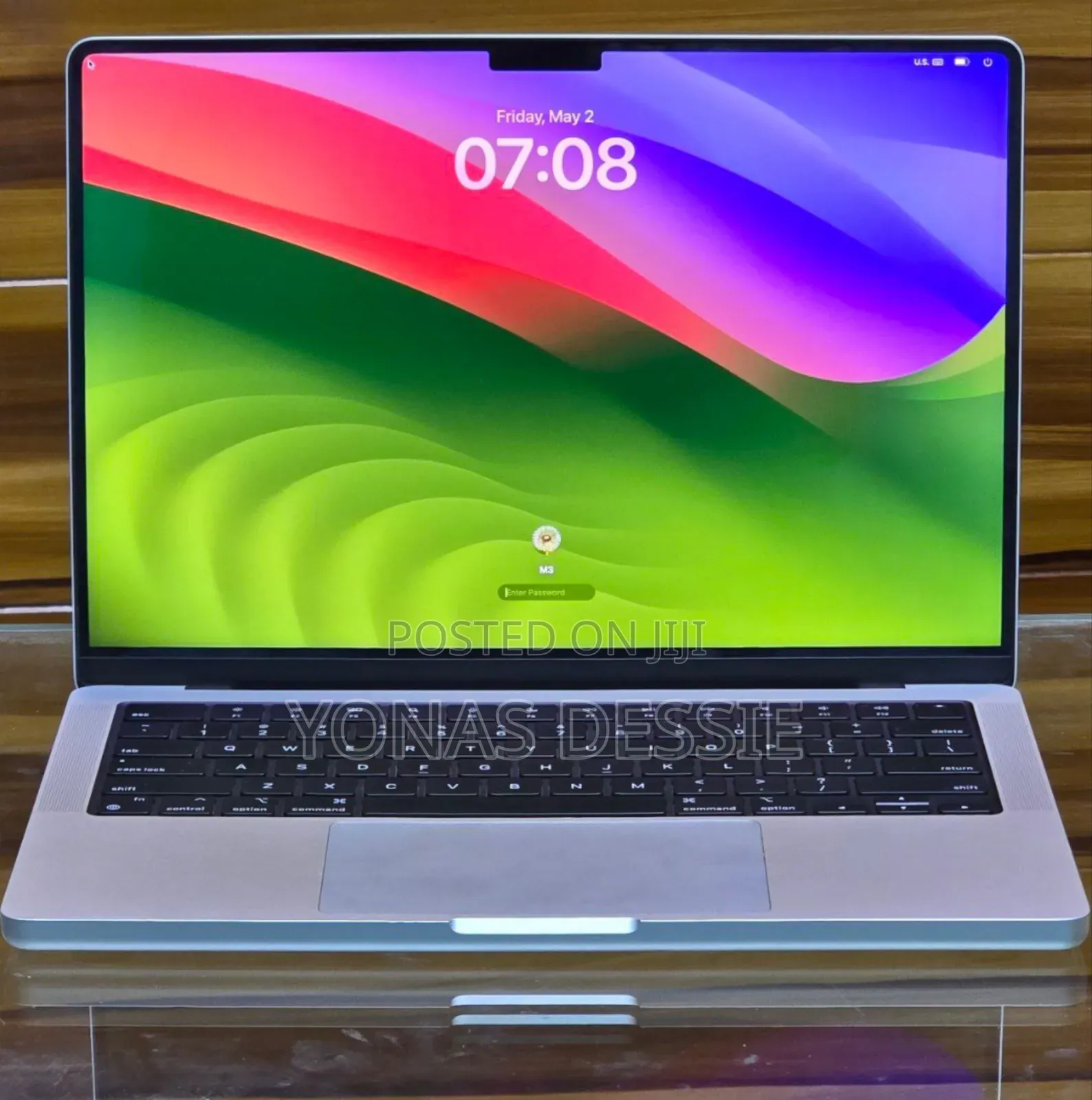 New Laptop Apple MacBook Pro 2023 M3 14-inch 8GB SSD 512GB