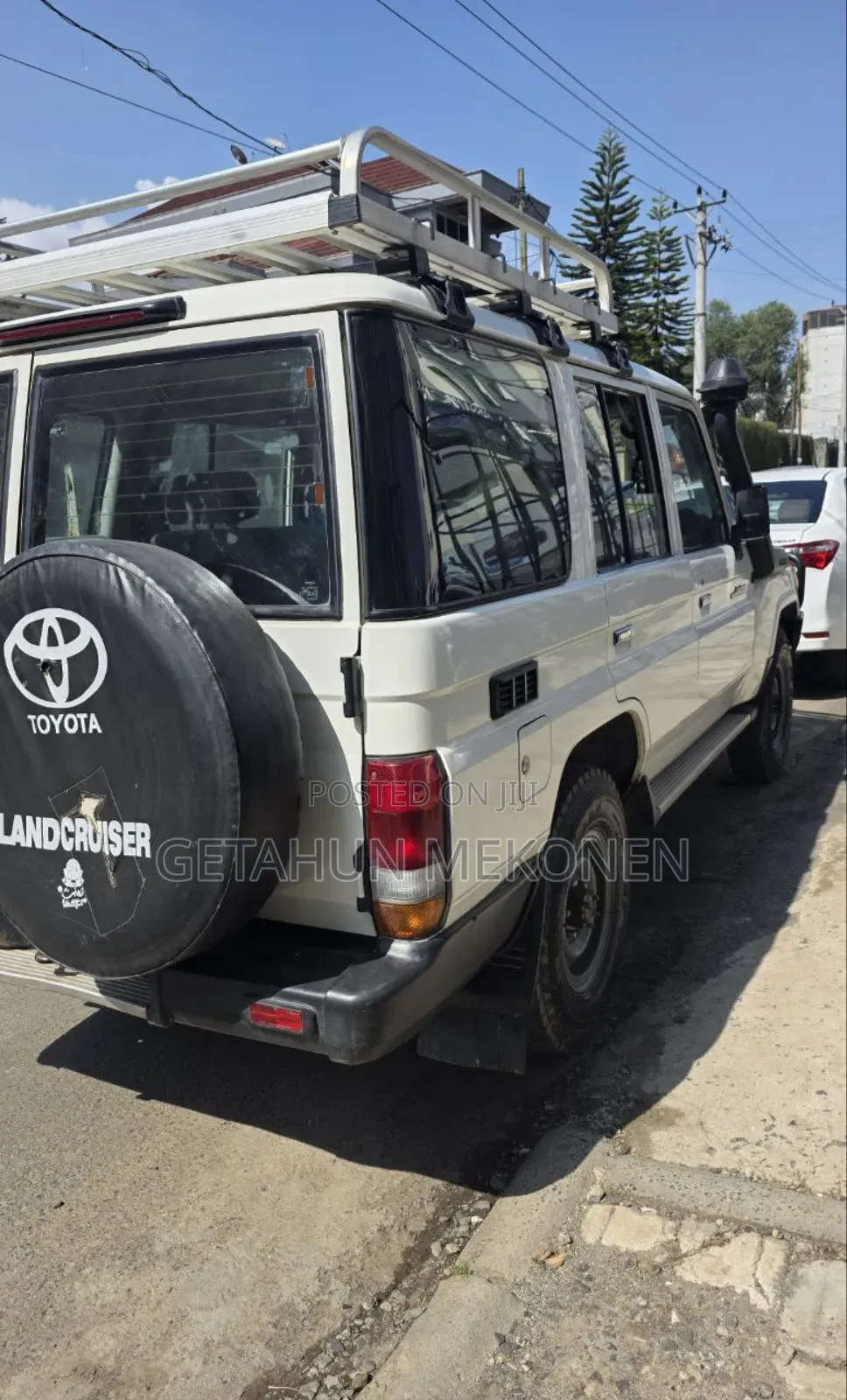 Toyota Land Cruiser 2018 White