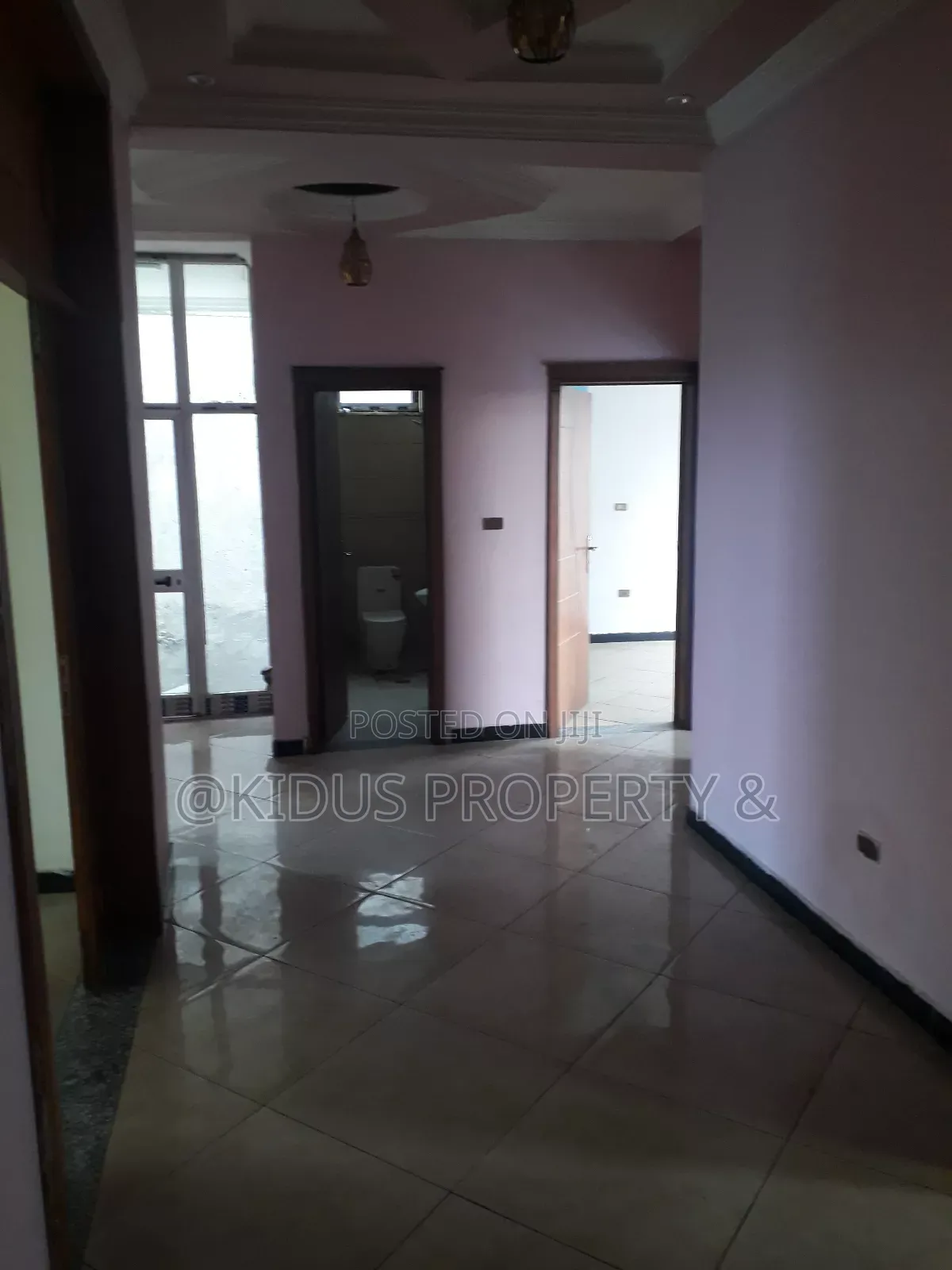 3bdrm Apartment in Lebu Medhaniyalem, Nifas Silk-Lafto for rent