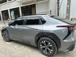 Toyota bZ4X 2023 Gray