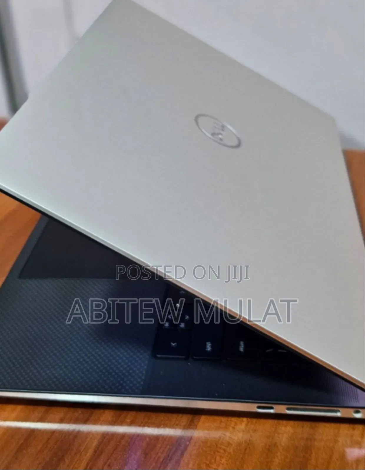 New Laptop Dell XPS 15 16GB Intel Core I7 SSD 512GB
