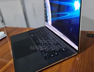 New Laptop Dell XPS 15 32GB Intel Core I7 SSD 512GB