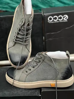 Timberland Parker Street Mid Top Sneaker