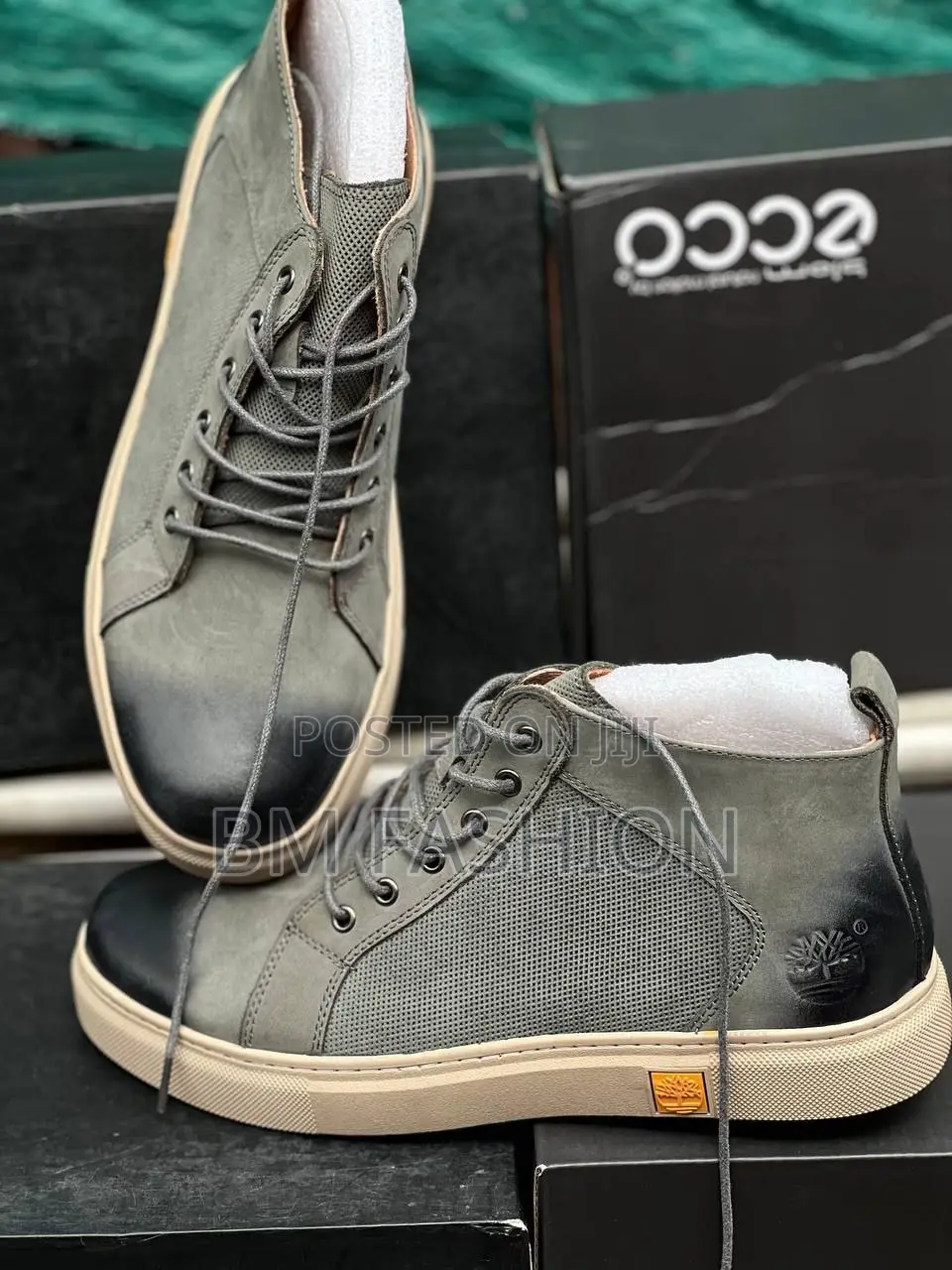 Timberland Parker Street Mid Top Sneaker