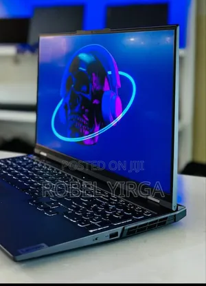 Photo - New Laptop Lenovo 16GB AMD Ryzen 7 SSD 512GB