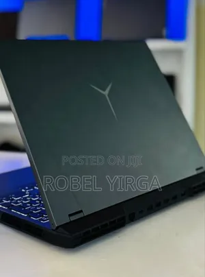 New Laptop Lenovo 16GB AMD Ryzen 7 SSD 512GB