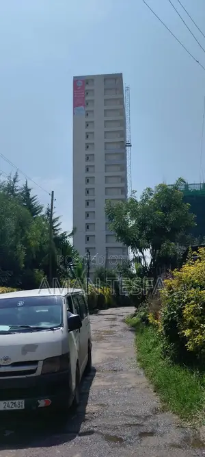 3bdrm Apartment in Visco Real Estate, Bole for sale