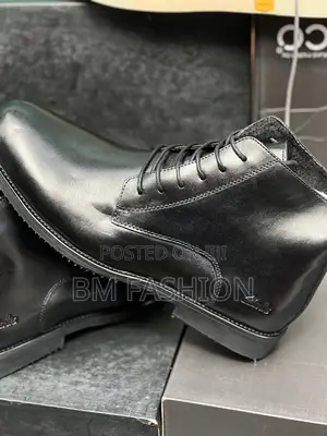 Clarks Clarkdale Easy - Men's Boots : Beeswax Leather