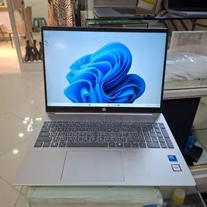 New Laptop HP Pavilion 15 16GB Intel Core Ultra 5 SSD 512GB
