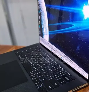 New Laptop Dell XPS 15 32GB Intel Core I7 SSD 512GB