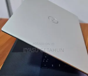 New Laptop Dell XPS 15 32GB Intel Core I7 SSD 512GB