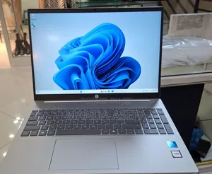New Laptop HP Pavilion 15 16GB Intel Core Ultra 5 SSD 512GB