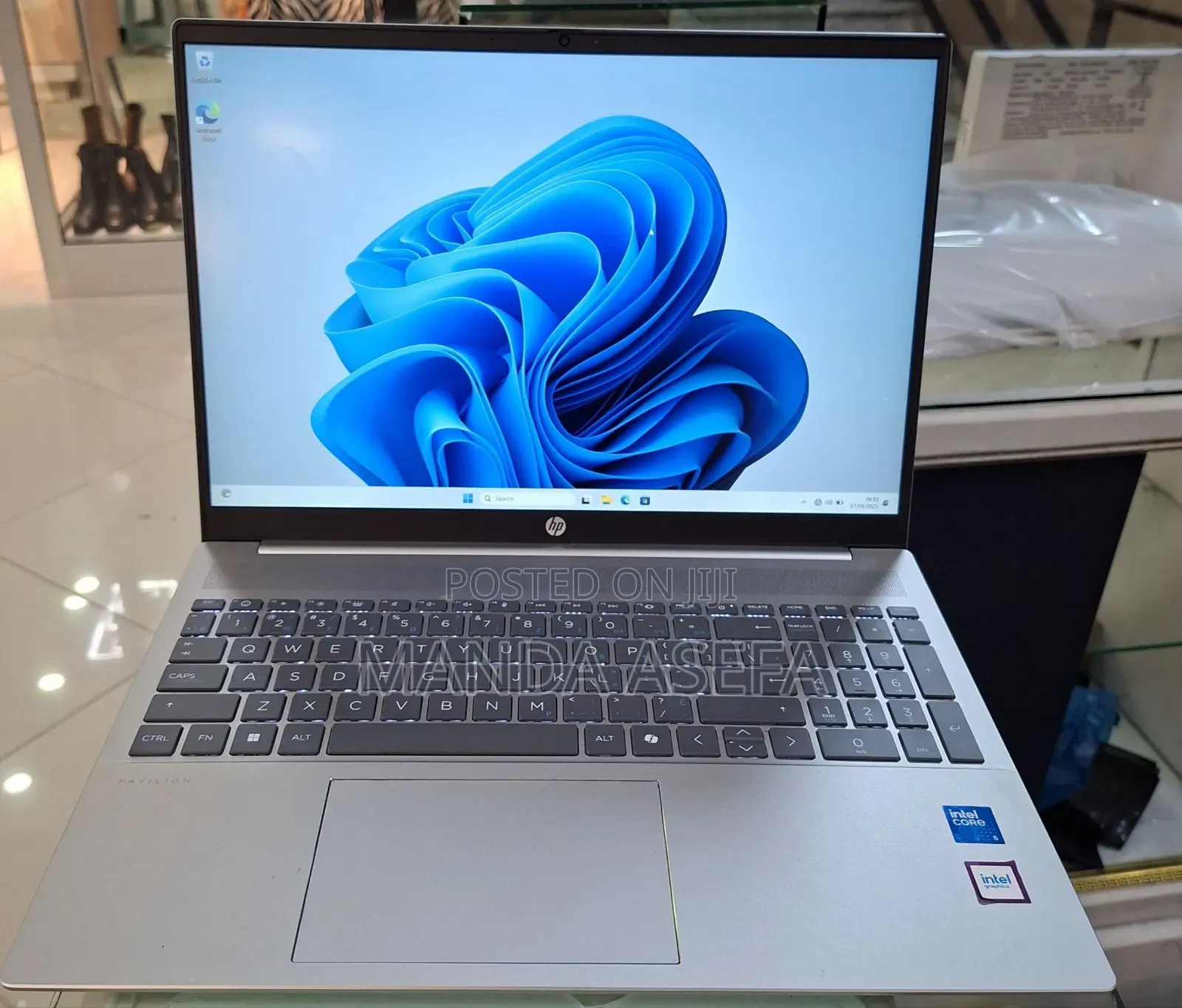 New Laptop HP Pavilion 15 16GB Intel Core Ultra 5 SSD 512GB
