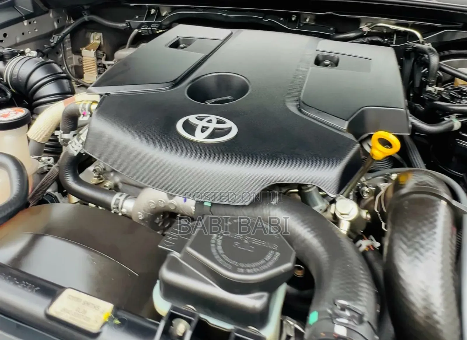 Toyota Fortuner 2023 Silver