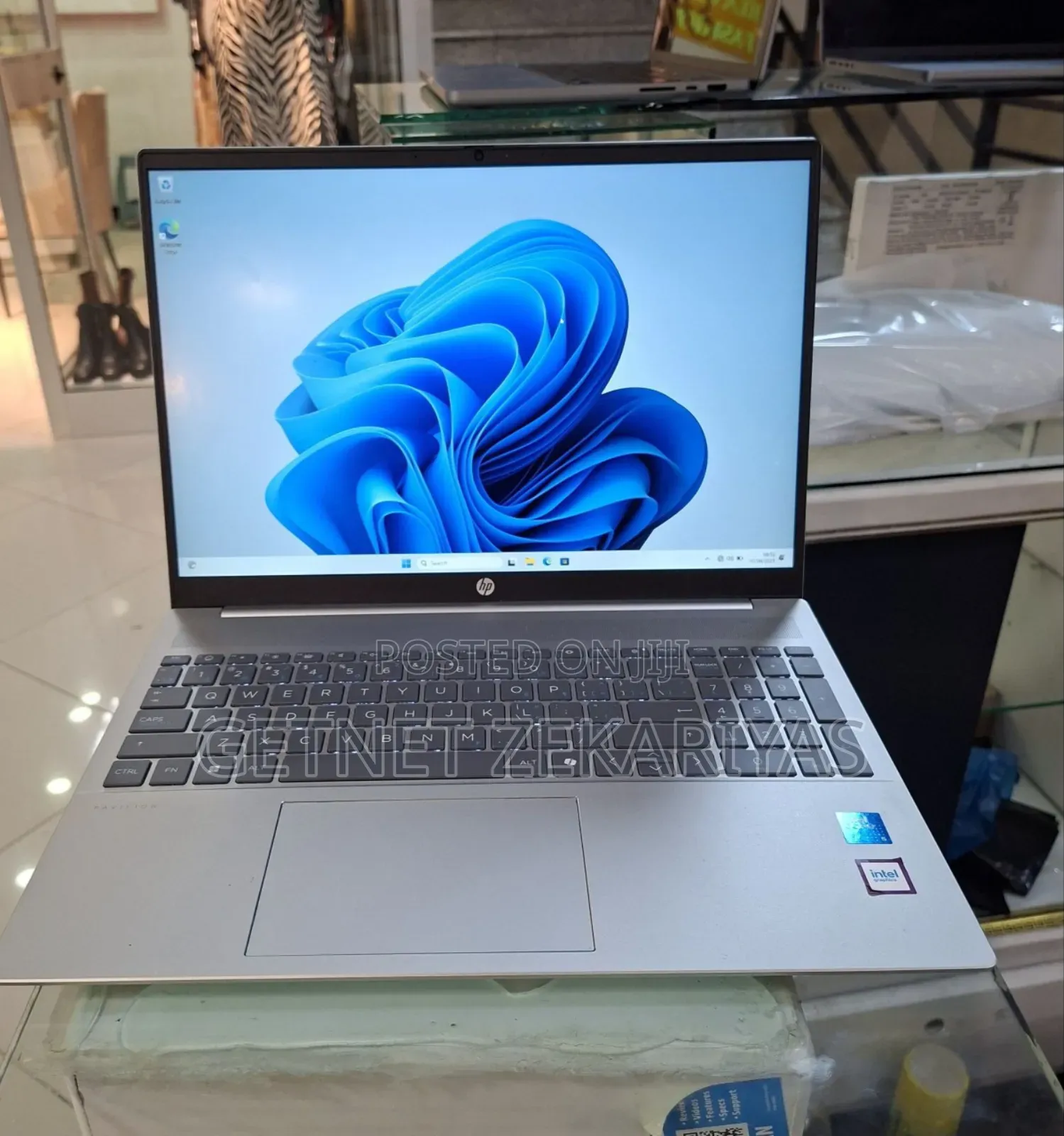 New Laptop HP Pavilion 15 16GB Intel Core Ultra 5 SSD 512GB