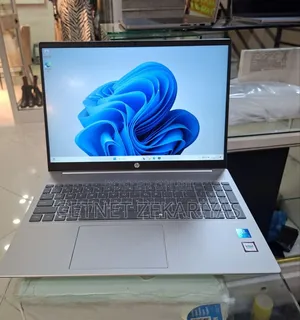 New Laptop HP Pavilion 15 16GB Intel Core Ultra 5 SSD 512GB